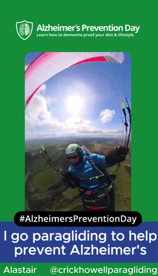 Alastair goes paragliding
